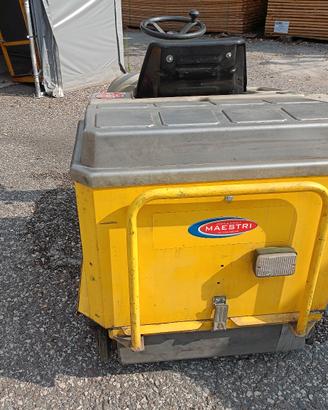 spazzatrice elettrica 