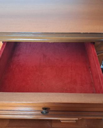 cassettone in legno antico 