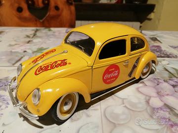 Maggiolino Volkswagen Coca Cola