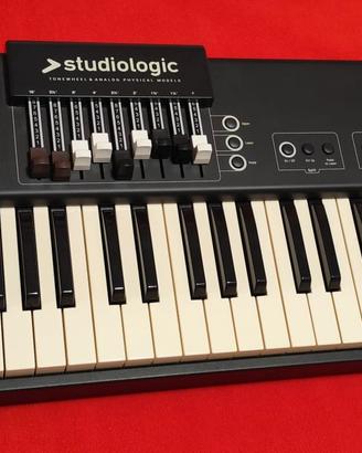 Studiologic Numa Organ 2