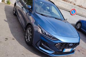 Ford Focus 1.0 EcoBoost Hybrid 125 CV SW ST-Line