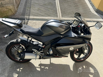 Yamaha YZF r125