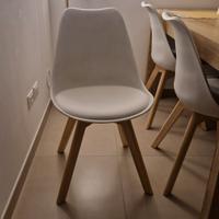 Sedia in stile scandinavo in polipropilene bianco 