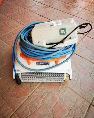 Robot poscina Astra pool