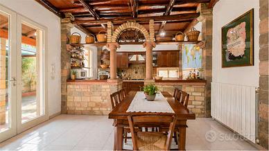 Indipendente con giardino e dependance