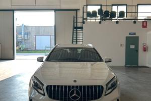 Mercedes-Benz GLA200d AUTO 4MATIC Sport