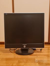Monitor LCD Hyundai 