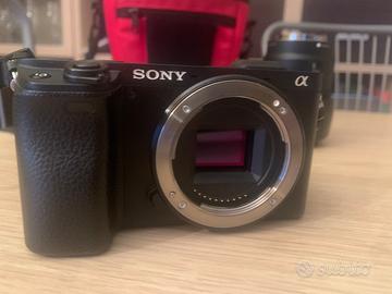 Sony a6400 solo corpo macchina e 2 batterie