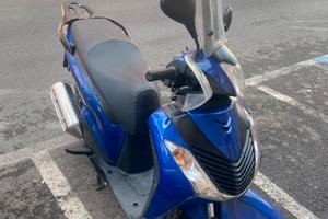 Sh 125 2010 22500 km