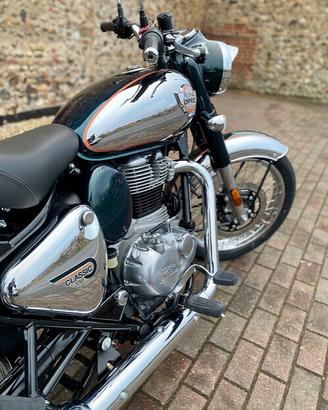 Royal Enfield Classic 350 Chrome Emerald Green res