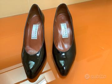 Scarpe donna decoltè in vernice nera