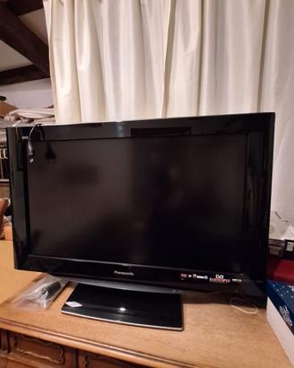 Televisore a colori Panasonic 40"