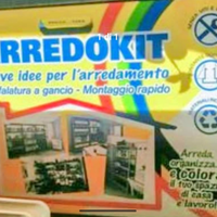 Scaffalatura metallica blu