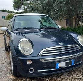 Mini cooper nera bicolore