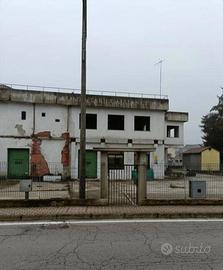 Immobile in asta di 4465 m² a Castell'Alfero