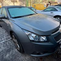 CHEVROLET CRUZE per ricambi usati
