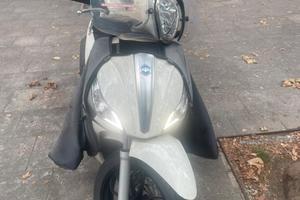 Medley s125 abs