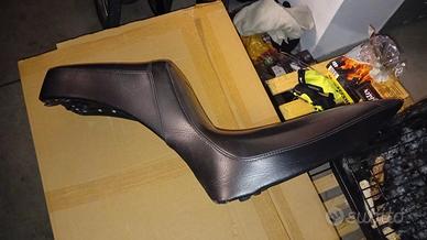 sella mustang doppia