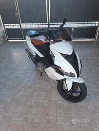 aprilia SR50 2009