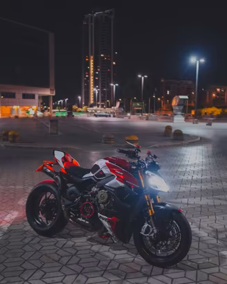 Ducati streetfighter v4s 2023