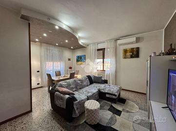 3 LOCALI A BELLINZAGO NOVARESE