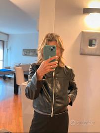 Giubbino biker in finta pelle di Zara