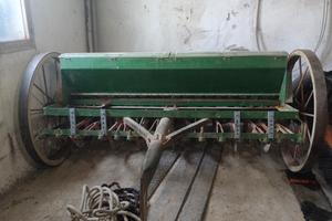 Seminatrice OMA 225