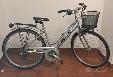 Bicicletta da donna 28 con marce