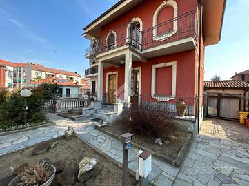 VILLA SINGOLA A ASTI