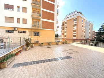 Via Leonardo Murialdo: 4 Locali con terrazza e box