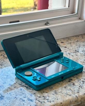 Nintendo 3ds + scatola + acessori + giochi
