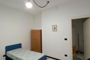 Stanza arredata per studentessa