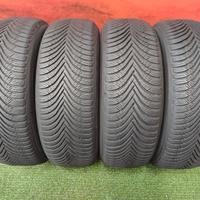 215 65 17 Gomme Invern 2019 95% Michelin 215 65R17