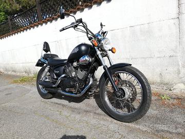 Yamaha XV Virago