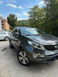 Kia sportage 2.0 AWD Pure Rebel