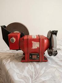 Smerigliatrice da banco arrotatrice