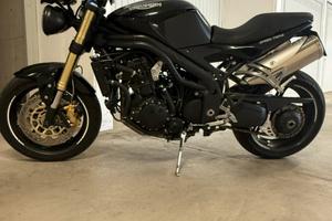 Triumph Spped triple 1050