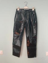 Pantaloni neri in pelle