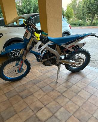 TM en 250 fi