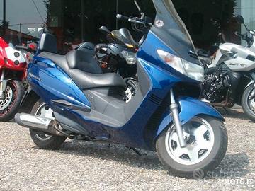 SUZUKI BURGMAN 250 ricambi vari