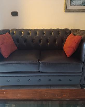 COPPIA DIVANI STILE CHESTERFIELD