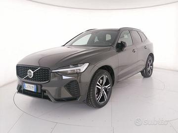 Volvo XC60 2.0 b4 R-design awd auto