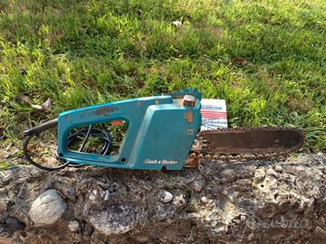 Elettrosega Black & Decker più catena nuova 