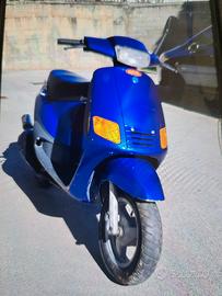 piaggio zip