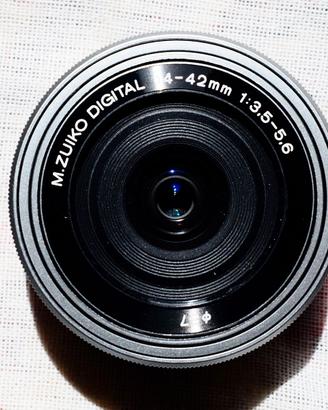 olympus om system 14-42 ez