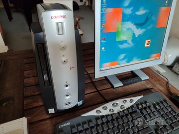 PC COMPAQ Ipaq + monitor Samsung