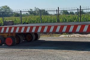 Rimorchio industriale per trasporti interni