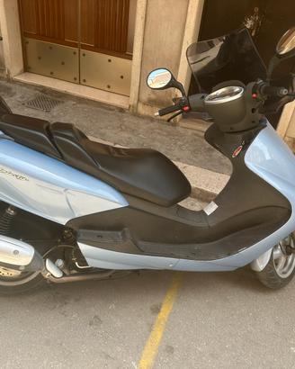 Yamaha majesty 125