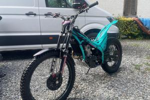 Montesa 301 anno 2025