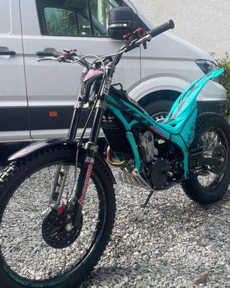 Montesa 301 anno 2025